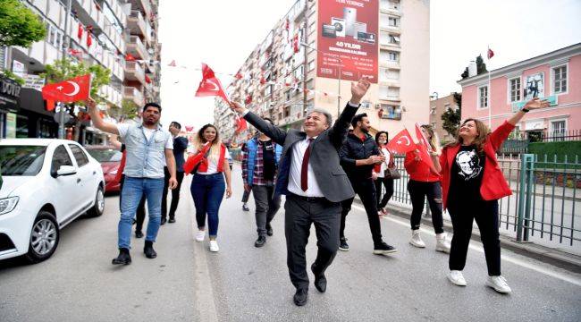 Haydi Bornova balkonlara!