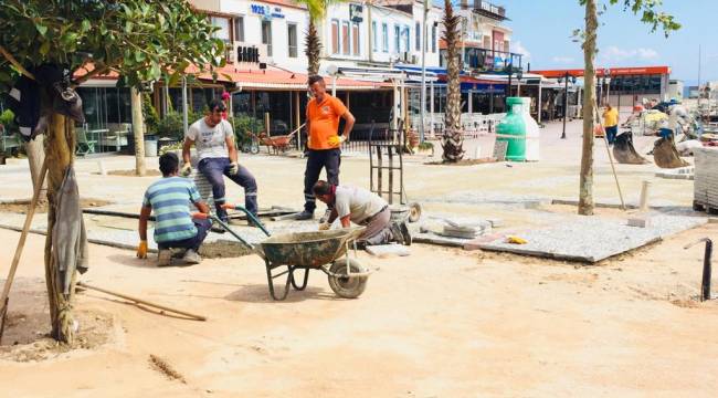 Urla yeni bir meydana kavuşuyor