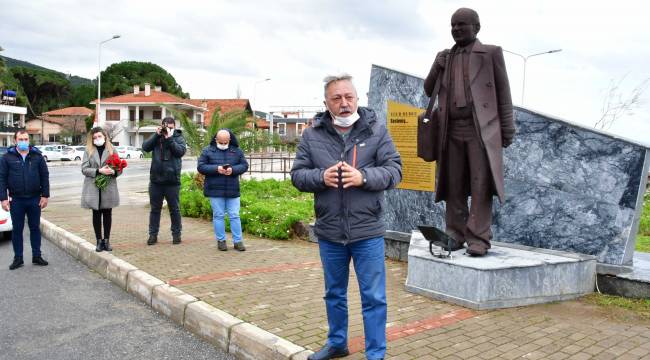 Uğur Mumcu Narlıdere'de anıldı