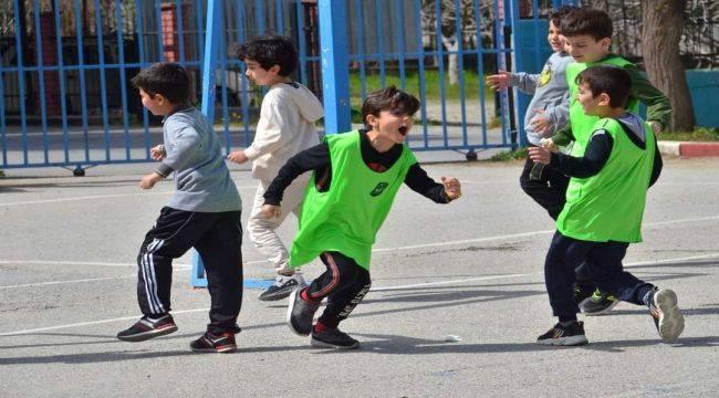 Yunusemre Laleli İlkokulunda sporcu taraması yaptı