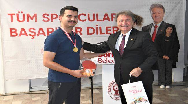 Masa Tenisi Turnuvası sonuçlandı