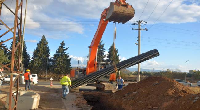 Menemen'de altyapı yatırımları sürüyor