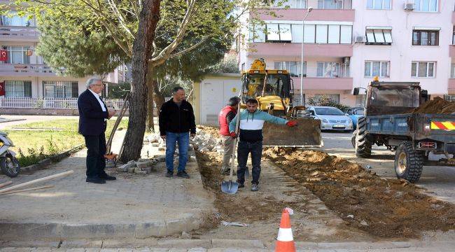 Ödemiş'te kilit parke taş mesaisi 2022'de de tam gaz devam etti