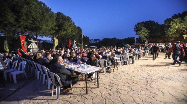 Buca'da geleneksel iftar yemeği