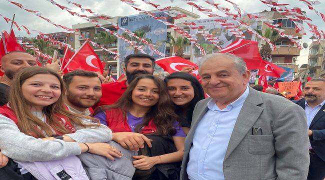 CHP'li Nalbantoğlu: Gençlerimiz kaçıp kurtulmak istiyor!